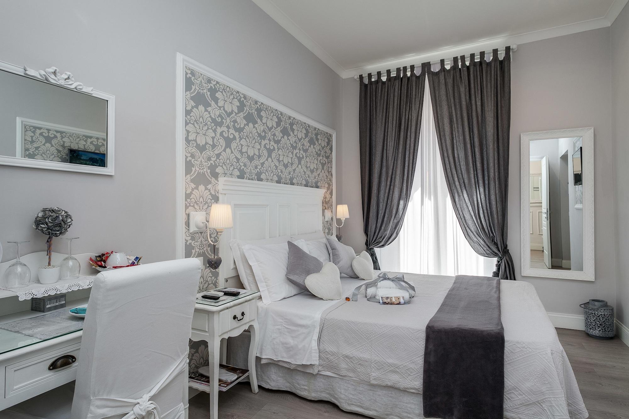 Charme & Chic Bed & Breakfast Rome Exterior photo