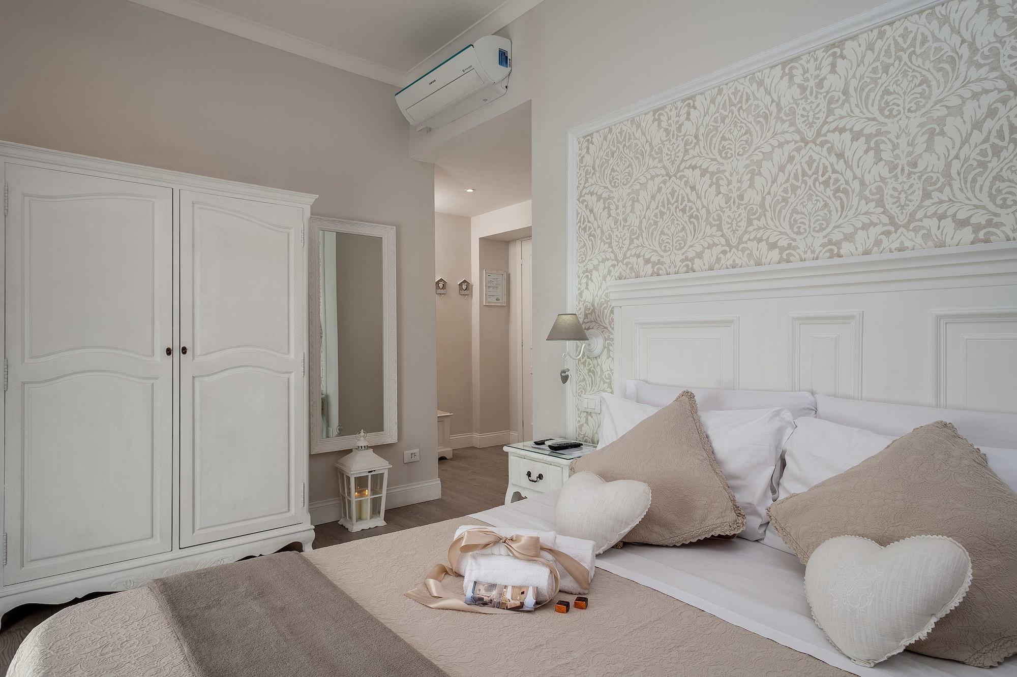 Charme & Chic Bed & Breakfast Rome Exterior photo