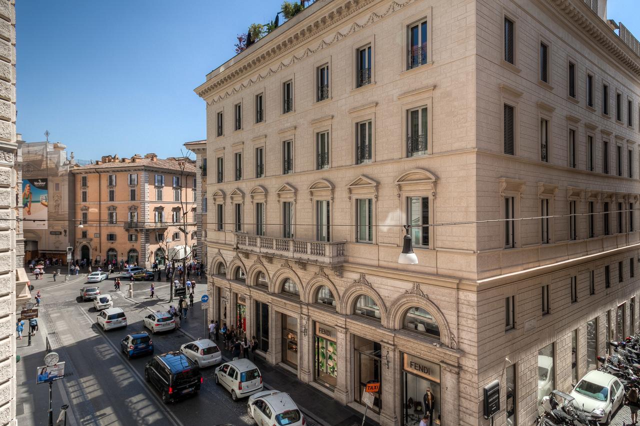 Charme & Chic Bed & Breakfast Rome Exterior photo