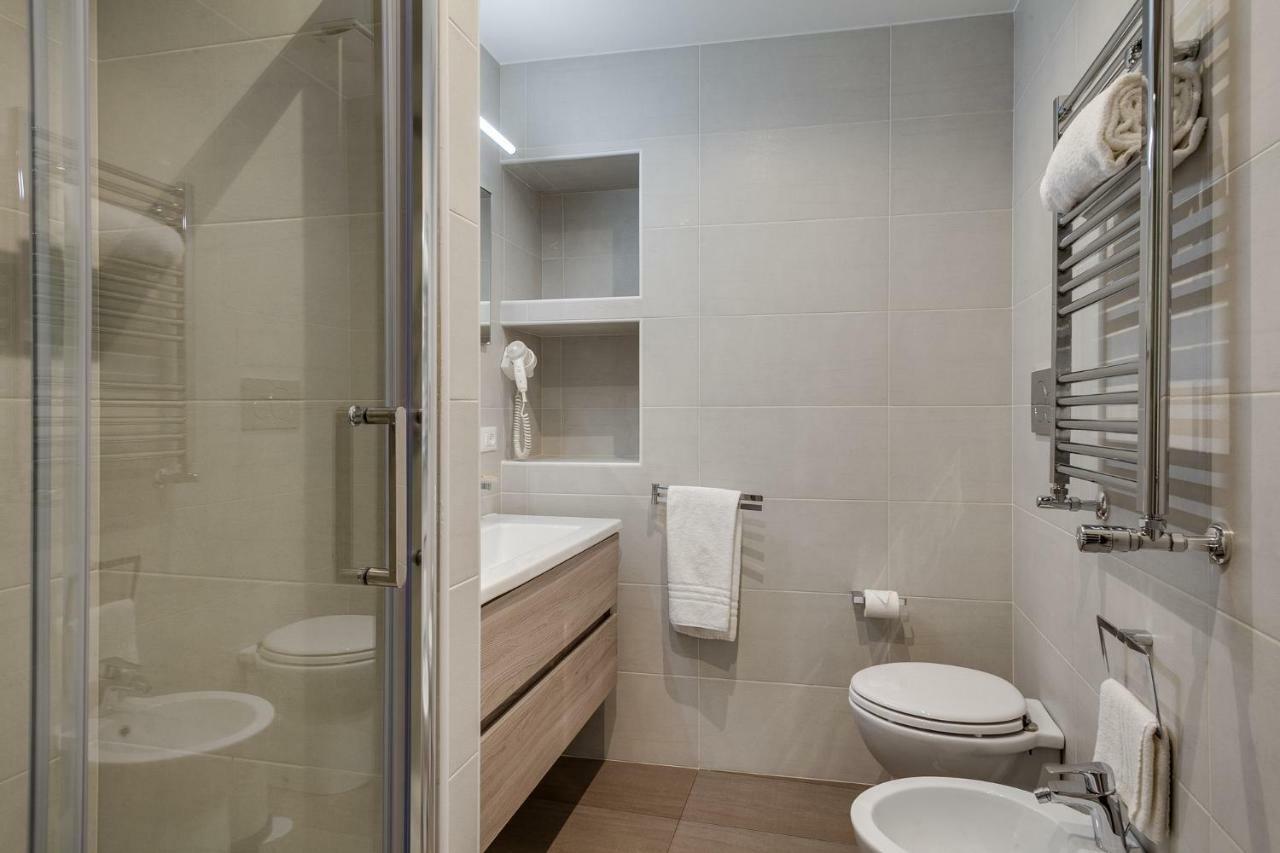 Charme & Chic Bed & Breakfast Rome Exterior photo